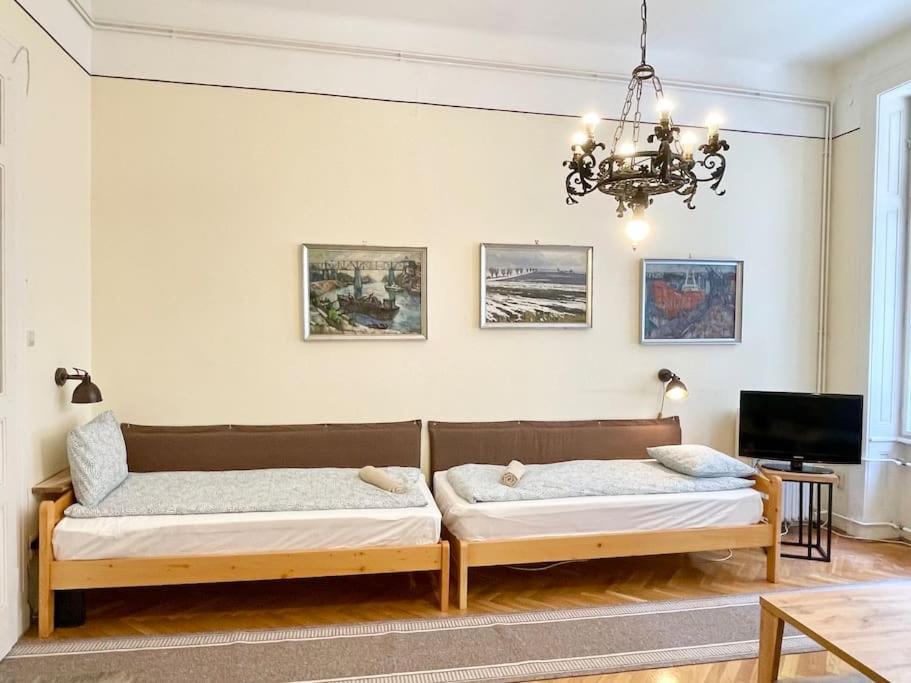 Bank5 Central Apartment Budapest Exterior photo