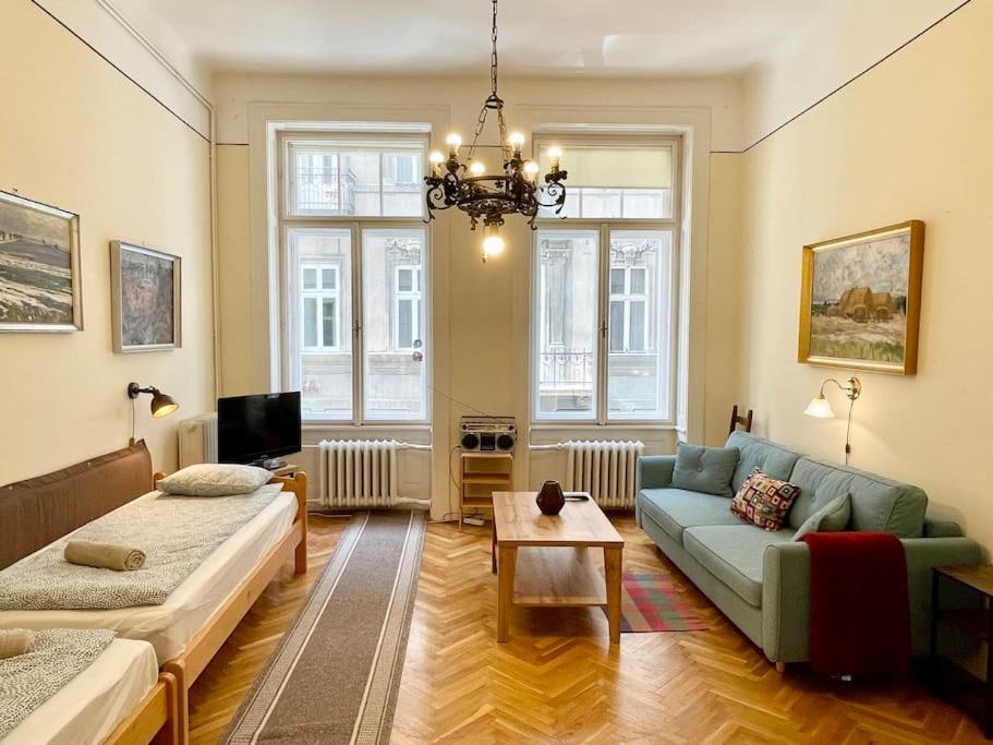 Bank5 Central Apartment Budapest Exterior photo